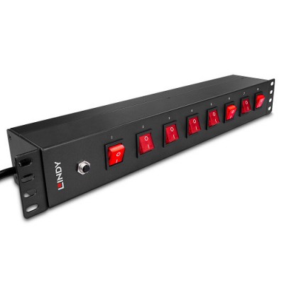 Lindy 73025 unidad de distribucion de energia PDU 8 salidas AC 15U Negro